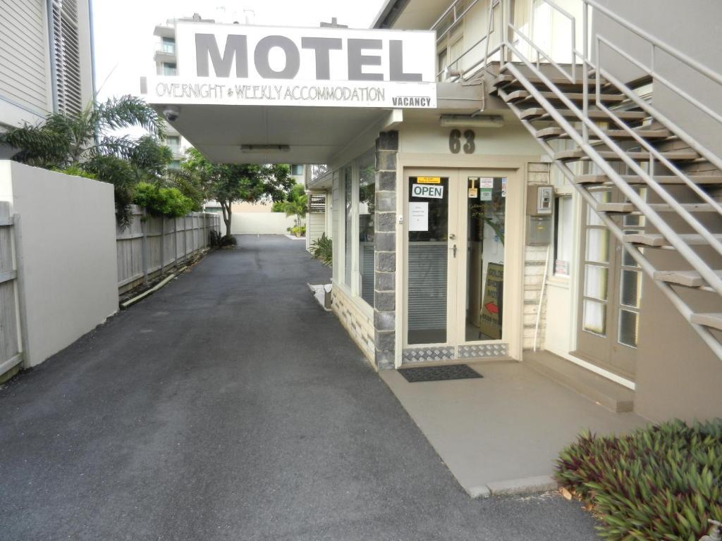 Golden Shores Motel Bilinga Exteriér fotografie